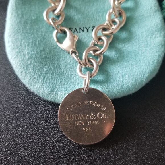 Tiffany & Co. Round Tag Bracelet - Picture 5 of 9